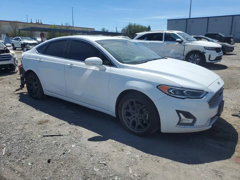 2020 FORD FUSION TITANIUM  