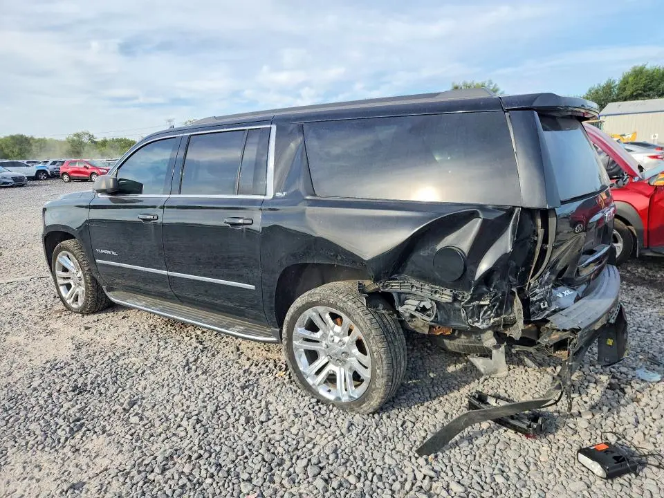2017 GMC YUKON XL K1500 SLT  