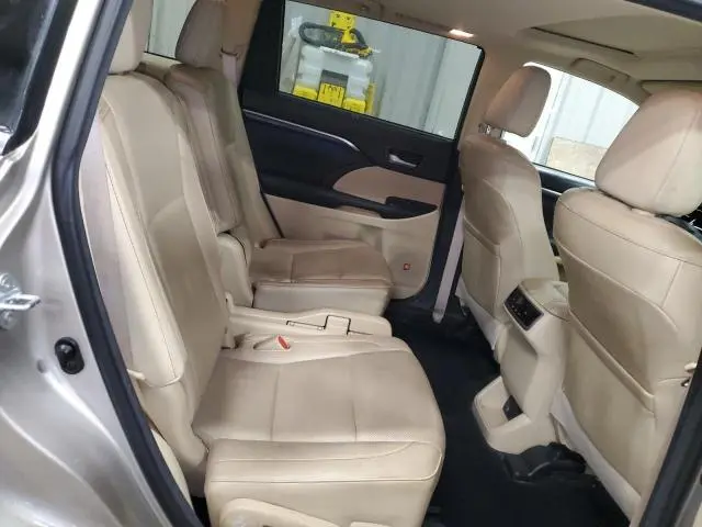 2015 TOYOTA HIGHLANDER LIMITED  