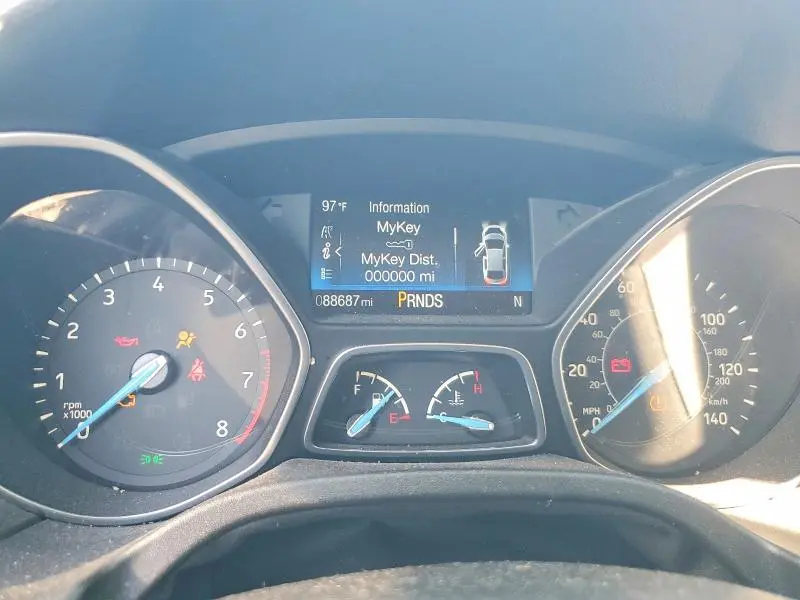 2016 FORD FOCUS SE  