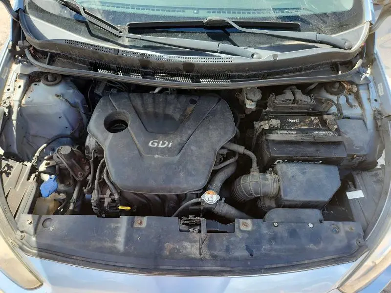 2012 HYUNDAI ACCENT SE  
