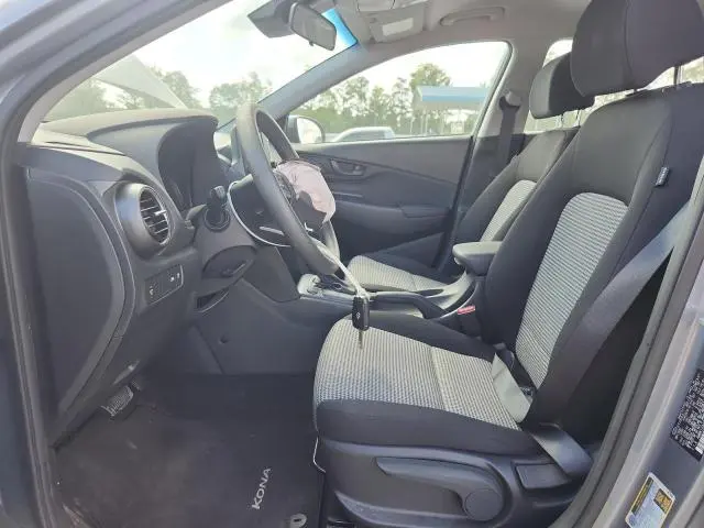 2021 HYUNDAI KONA SE  