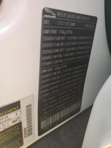 2018 JAGUAR F-PACE R - SPORT  