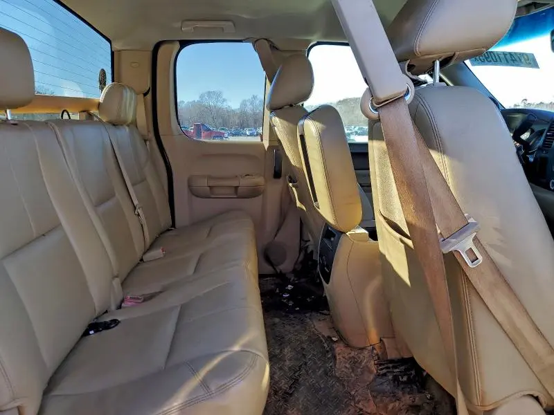 2013 CHEVROLET SILVERADO C1500 LT  