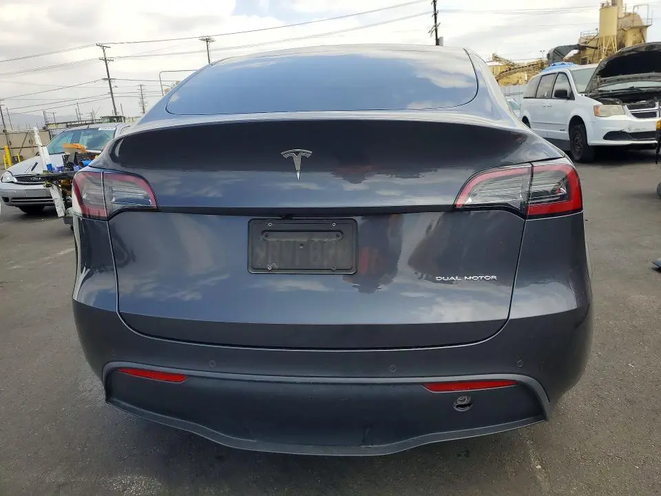 2022 TESLA MODEL Y   