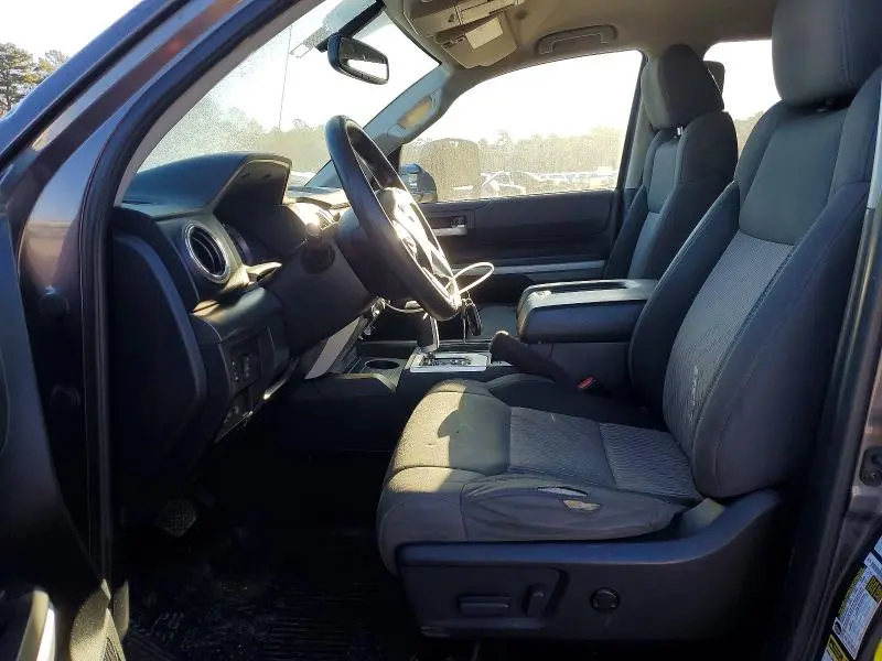 2017 TOYOTA TUNDRA DOUBLE CAB SR  