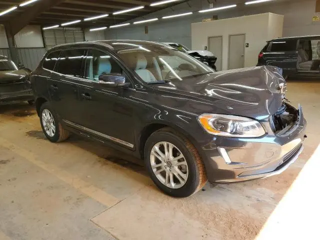 2015 VOLVO XC60 T5 PLATINUM  