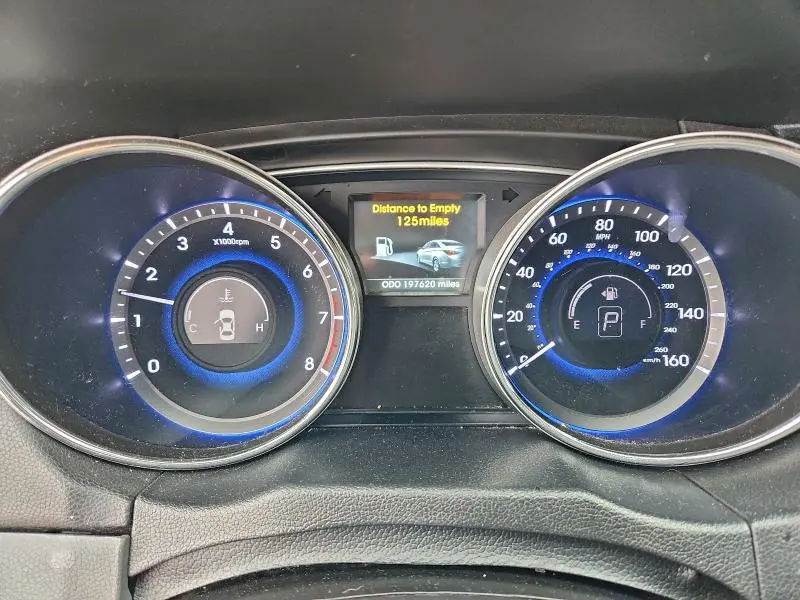 2014 HYUNDAI SONATA SE  