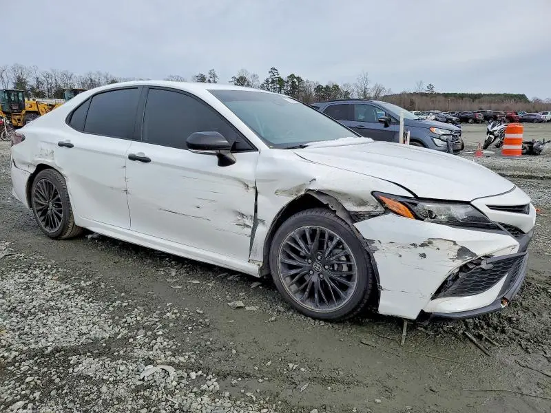 2022 TOYOTA CAMRY   