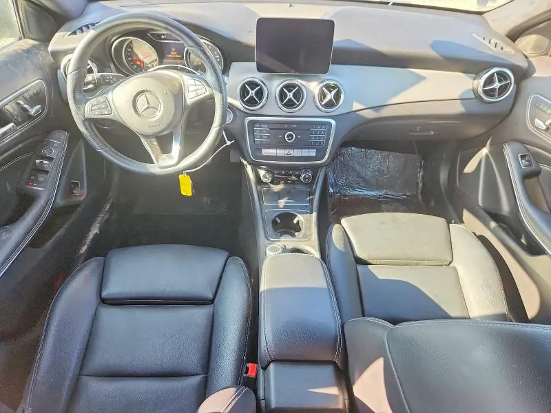 2020 MERCEDES-BENZ GLA 250  