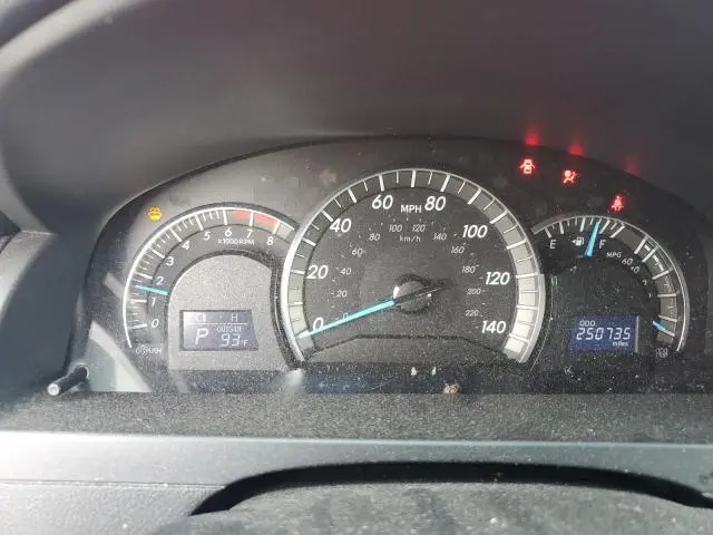 2012 TOYOTA CAMRY BASE  