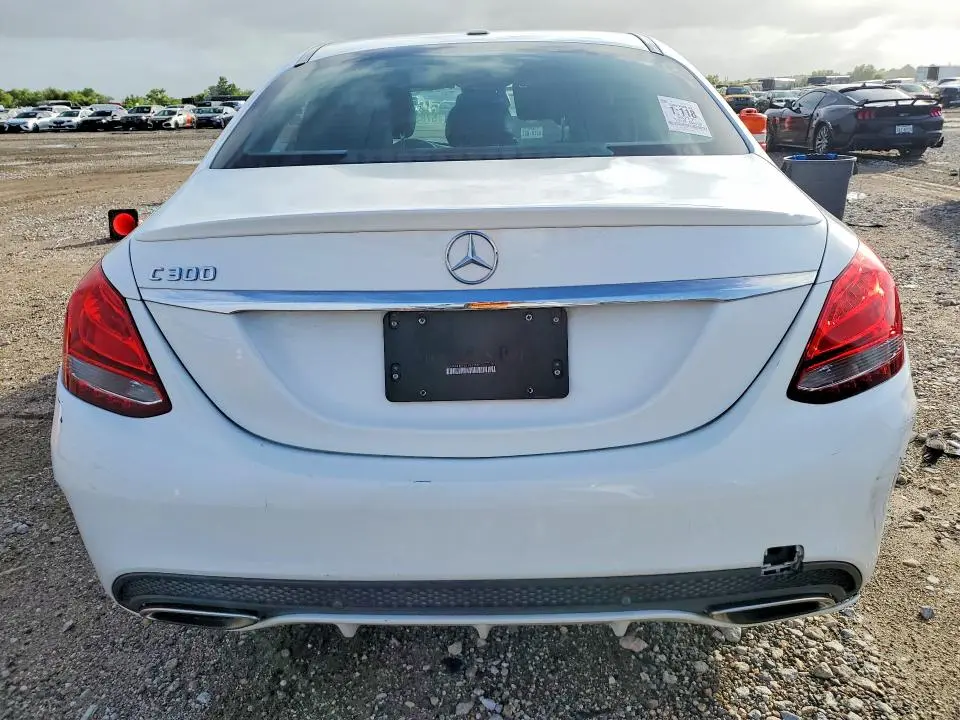 2017 MERCEDES-BENZ C 300  