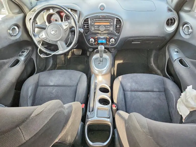 2011 NISSAN JUKE S  