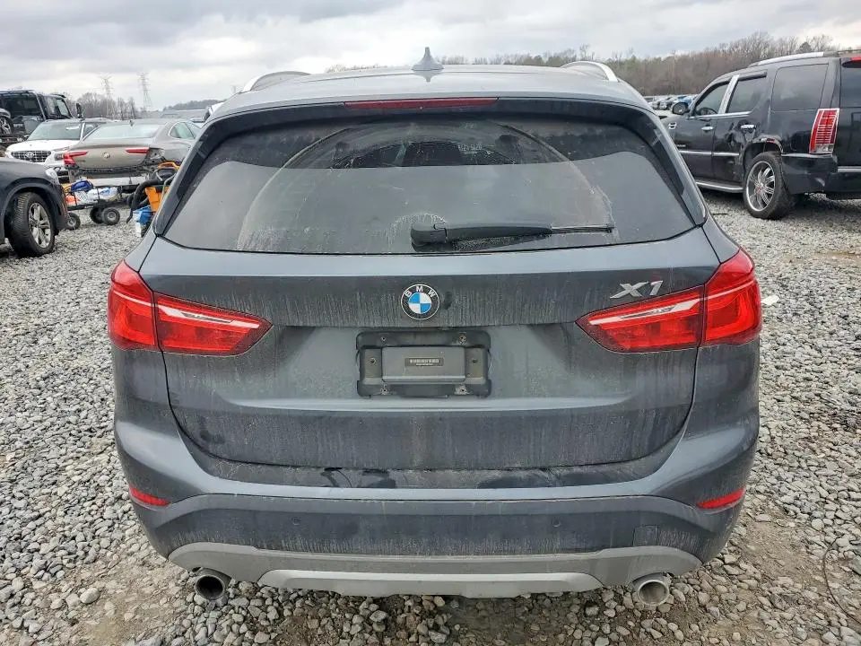 2016 BMW X1   
