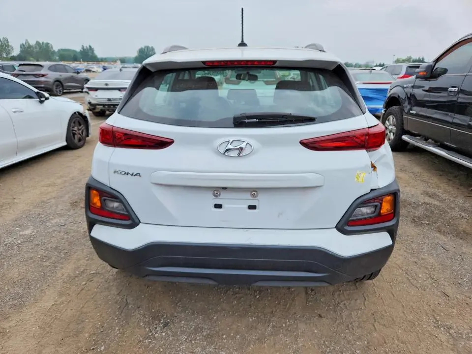 2018 HYUNDAI KONA SE  
