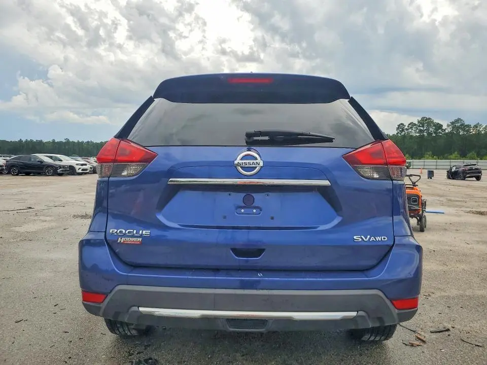 2017 NISSAN ROGUE S  