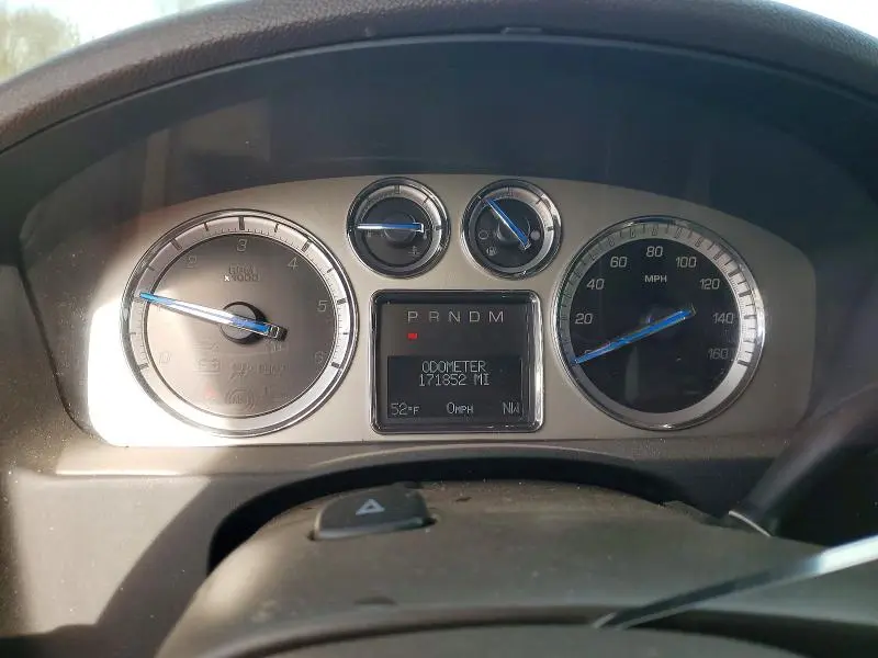 2013 CADILLAC ESCALADE LUXURY  