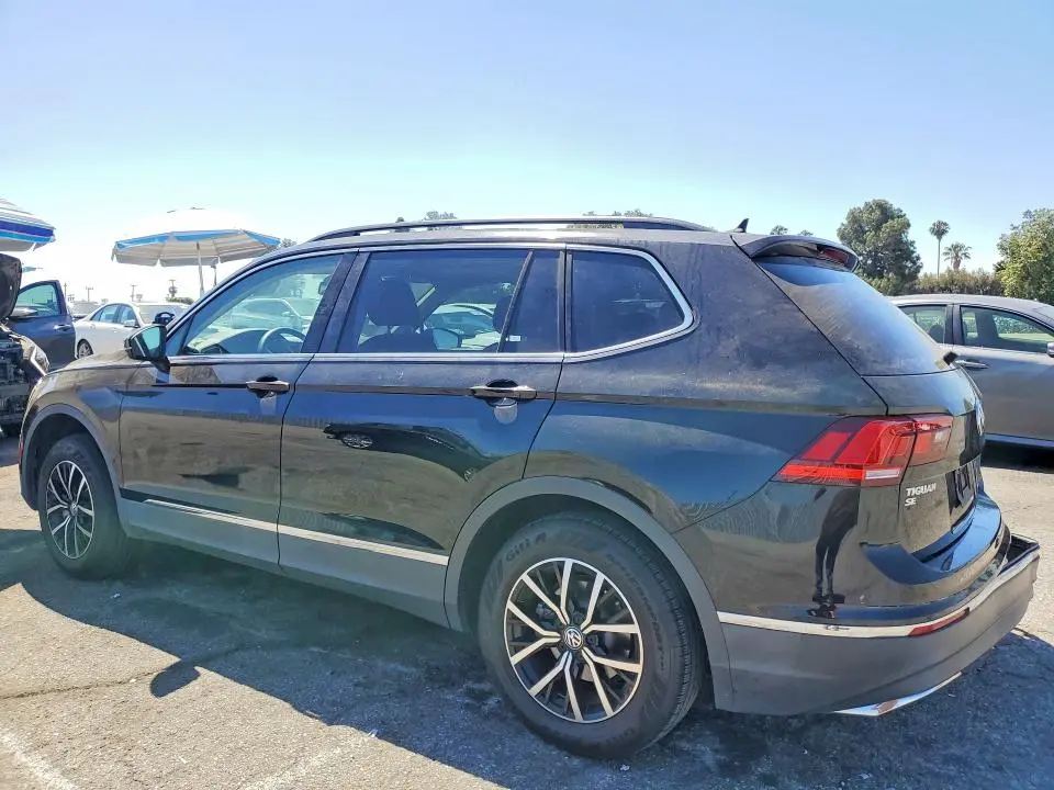 2021 VOLKSWAGEN TIGUAN SE  