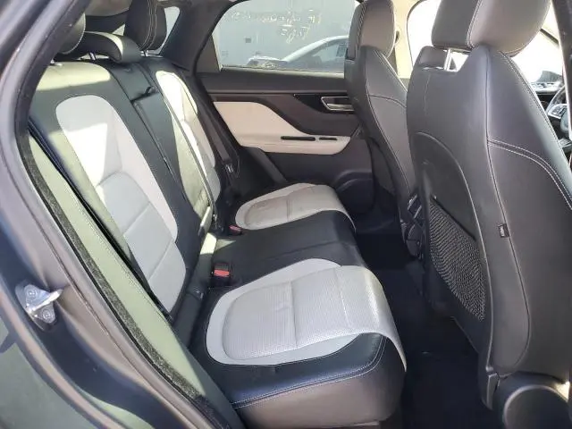 2017 JAGUAR F-PACE R - SPORT  