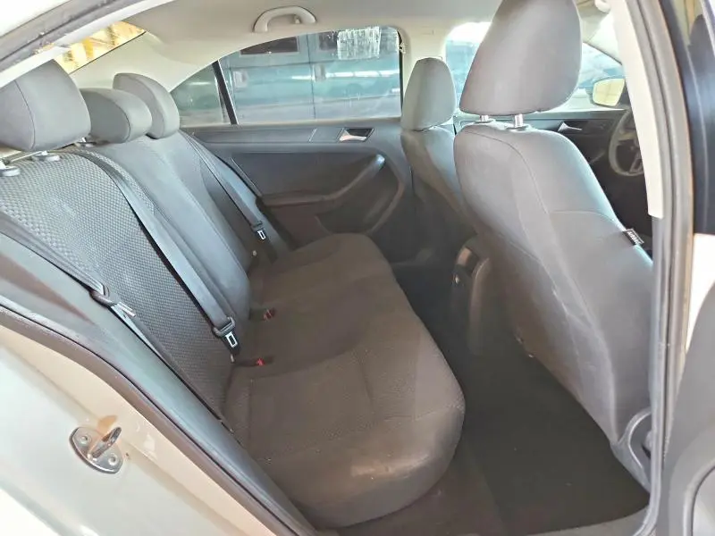 2013 VOLKSWAGEN JETTA BASE  