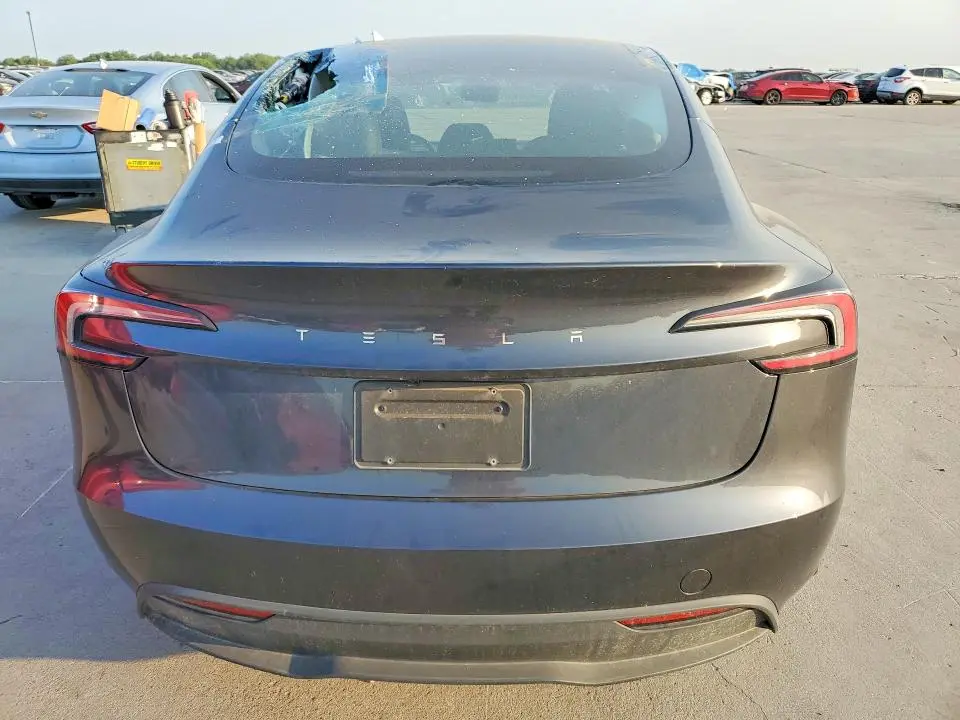 2025 TESLA MODEL 3   