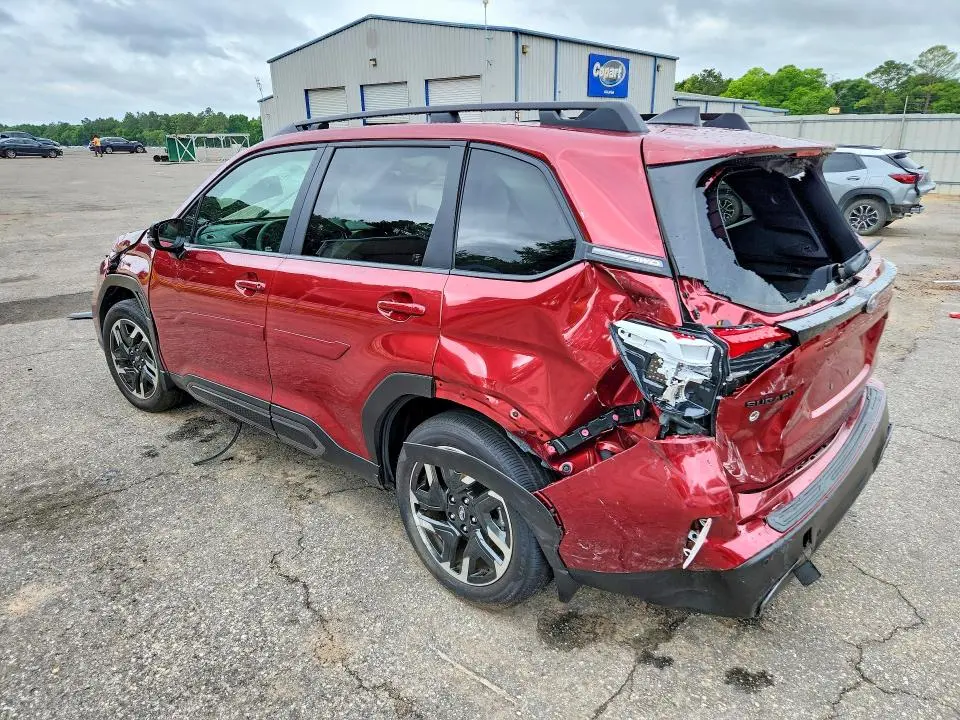 2025 SUBARU FORESTER LIMITED  