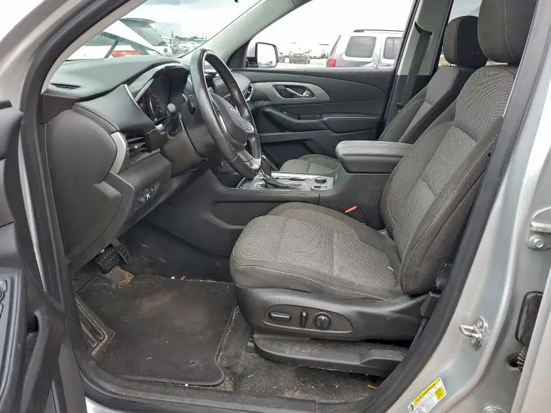 2019 CHEVROLET TRAVERSE LT  