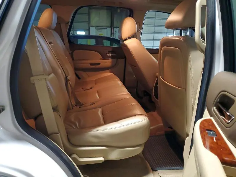 2011 GMC YUKON SLT  