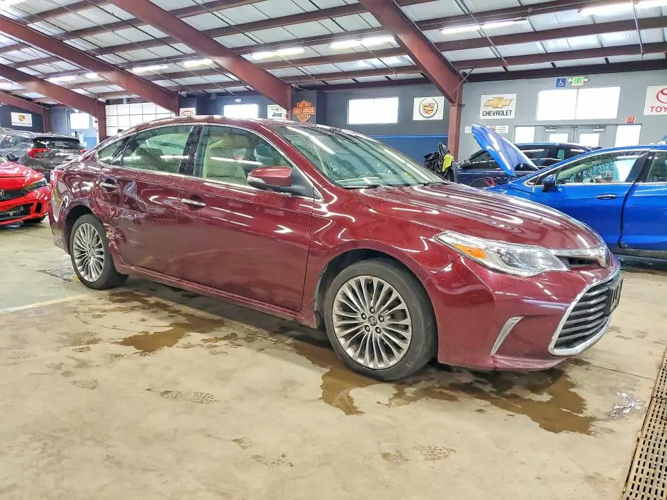 2016 TOYOTA AVALON LIMITED  