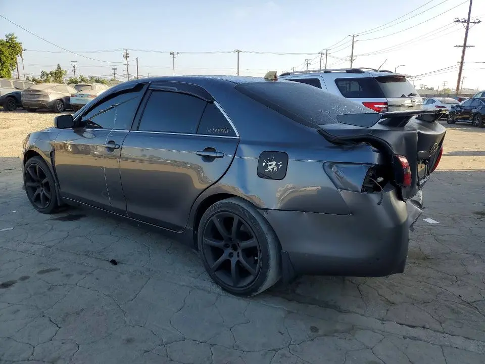 2011 TOYOTA CAMRY LE  