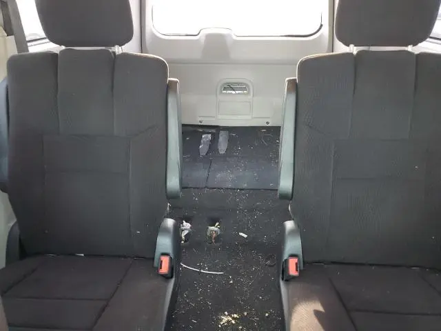 2012 DODGE GRAND CARAVAN SE  