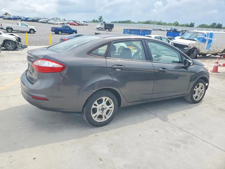 2015 FORD FIESTA SE  