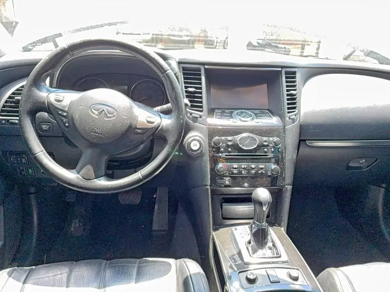 2015 INFINITI QX70 BASE  