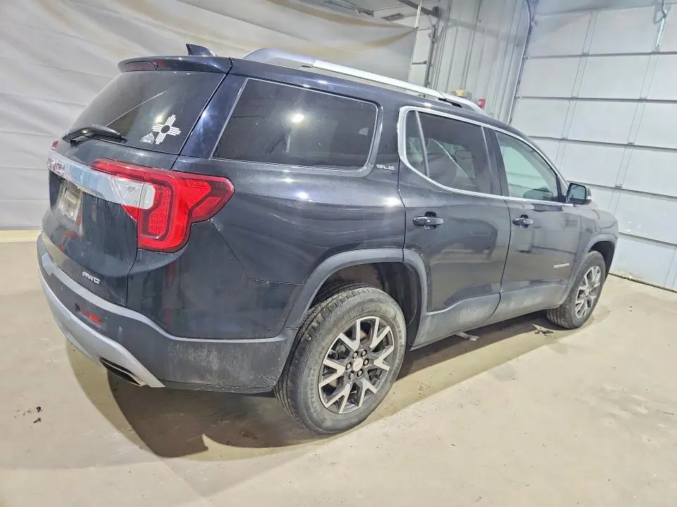 2022 GMC ACADIA SLE  