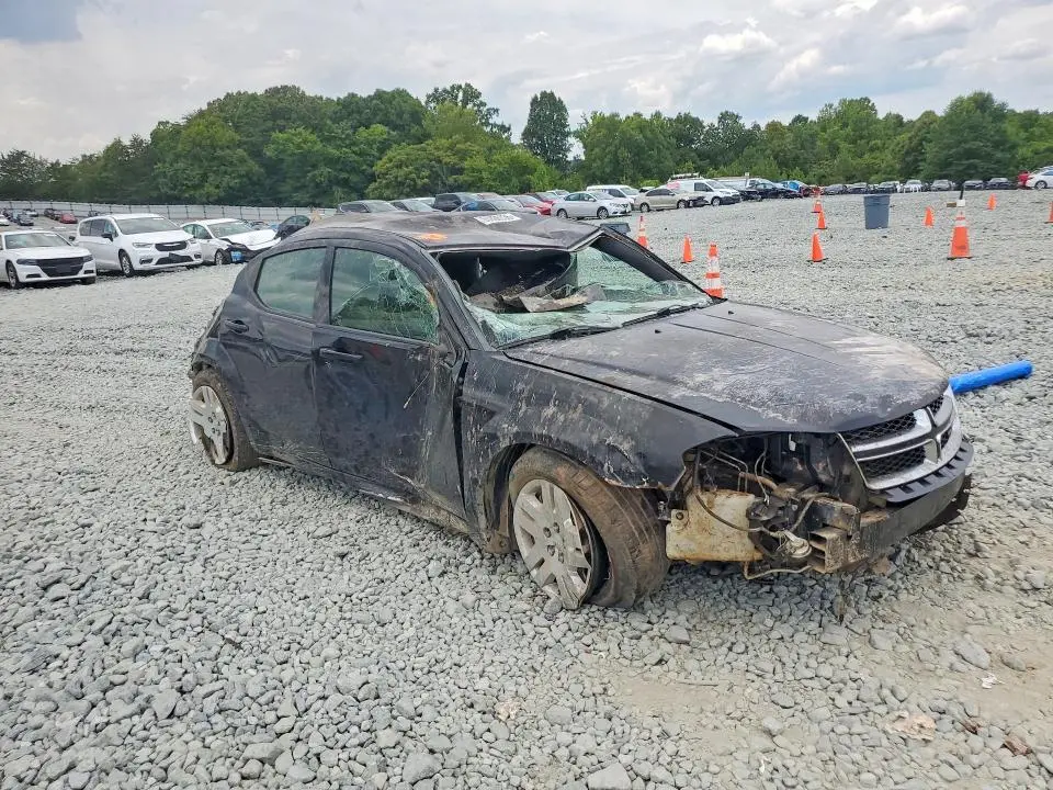 2014 DODGE AVENGER SE  