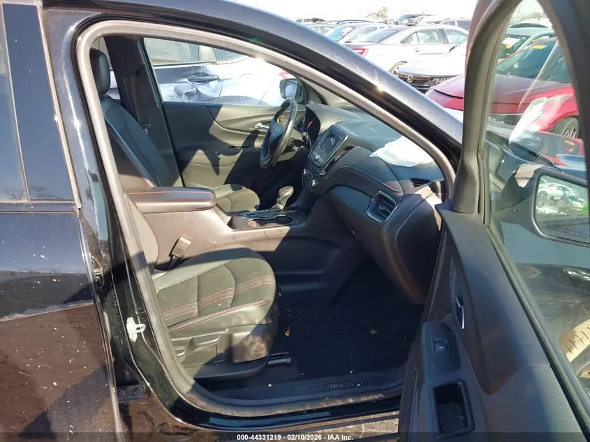 2023 CHEVROLET EQUINOX FWD RS