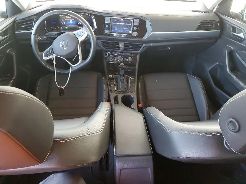 2024 VOLKSWAGEN JETTA SE  