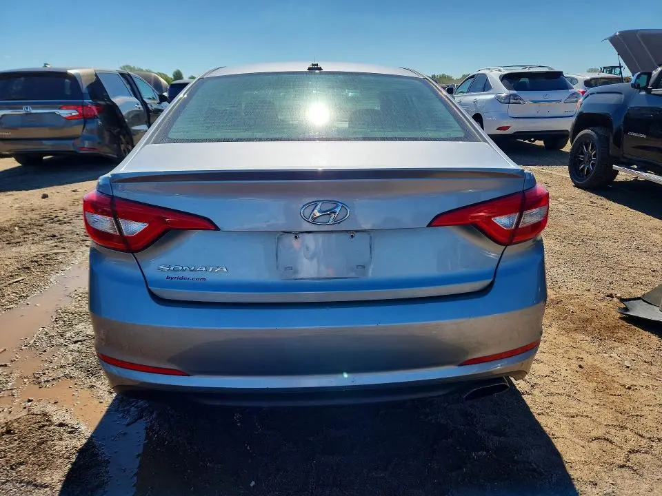 2016 HYUNDAI SONATA SE  
