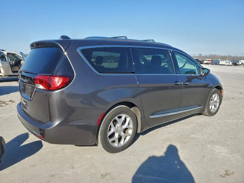 2018 CHRYSLER PACIFICA TOURING L PLUS  