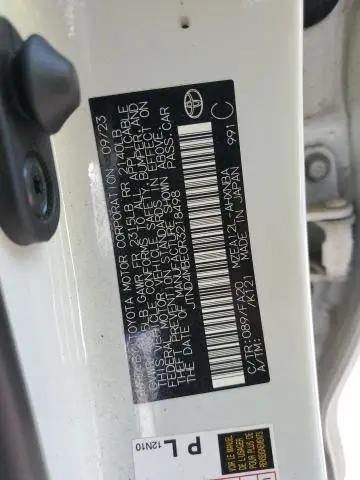 2024 TOYOTA COROLLA SE  