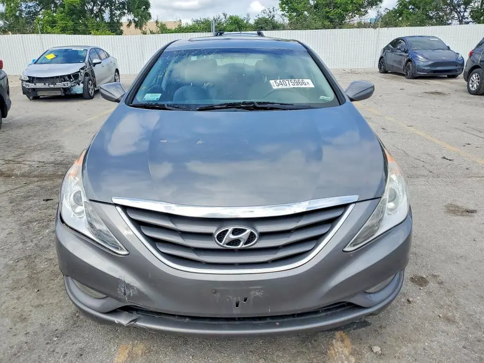 2013 HYUNDAI SONATA GLS  