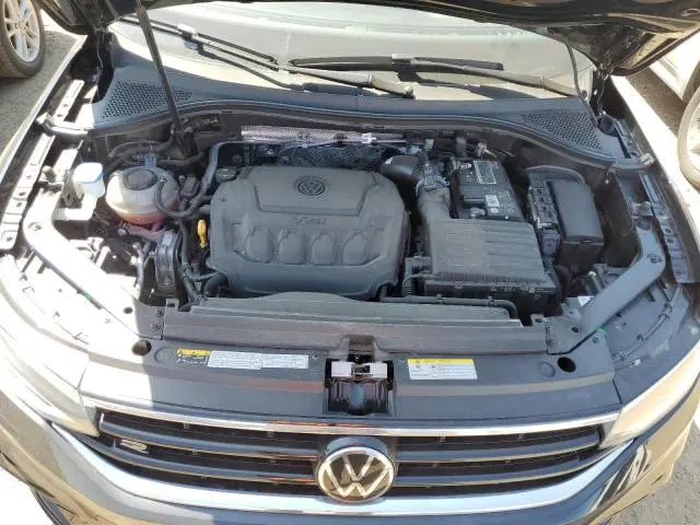 2022 VOLKSWAGEN TIGUAN SE R-LINE BLACK