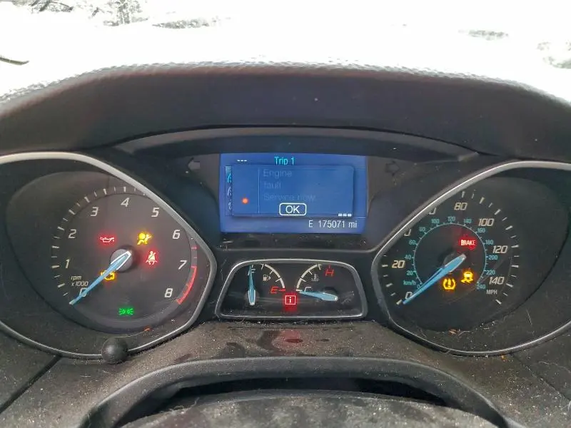 2014 FORD FOCUS SE  