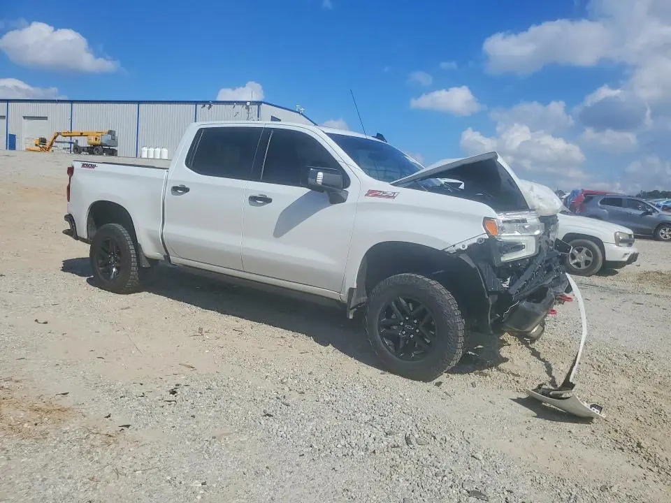 2023 CHEVROLET SILVERADO K1500 LT TRAIL BOSS  