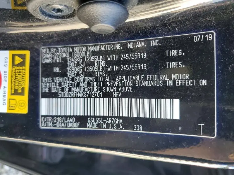 2019 TOYOTA HIGHLANDER LIMITED  