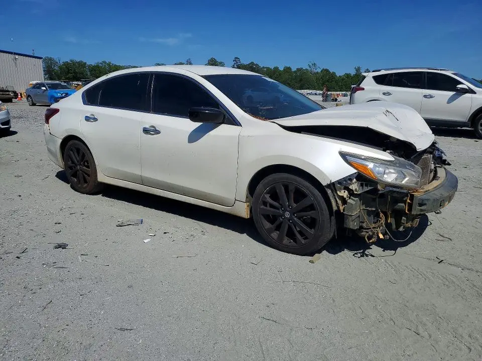 2018 NISSAN ALTIMA 2.5 SR  