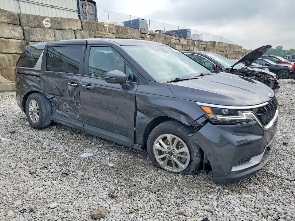 2024 KIA CARNIVAL LX  