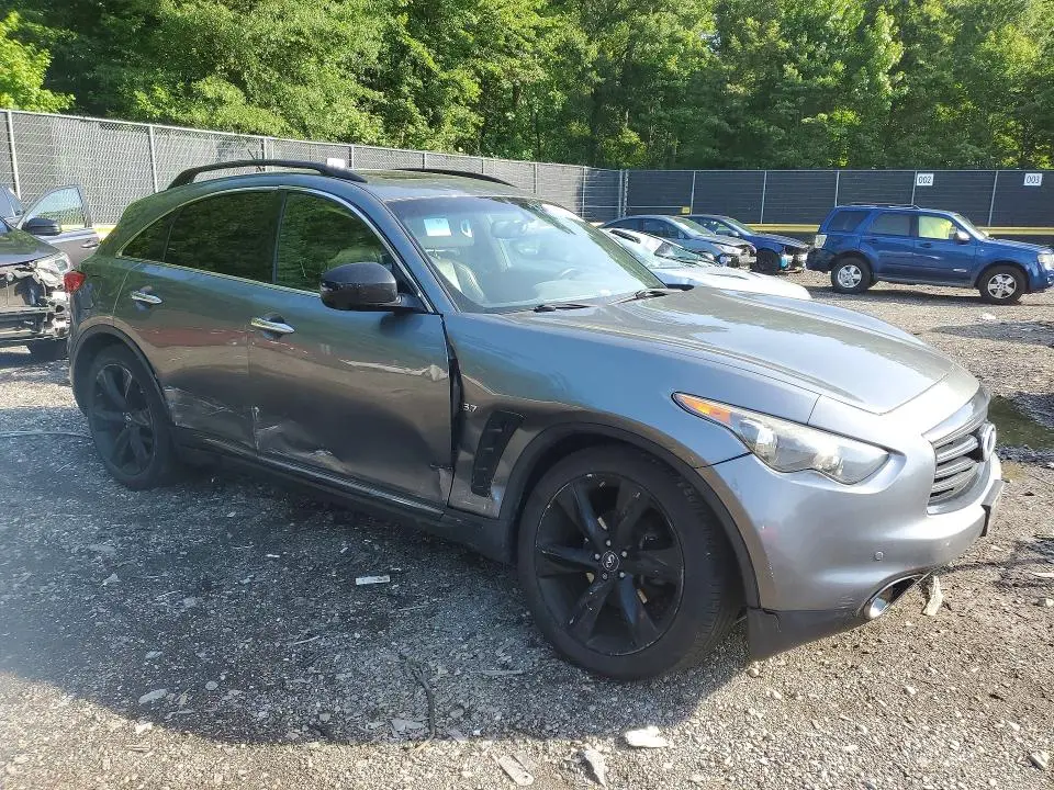 2016 INFINITI QX70 BASE  