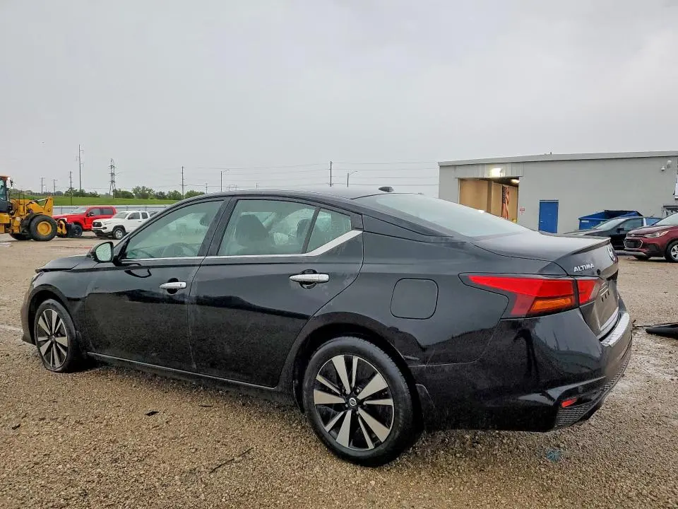 2019 NISSAN ALTIMA SV  