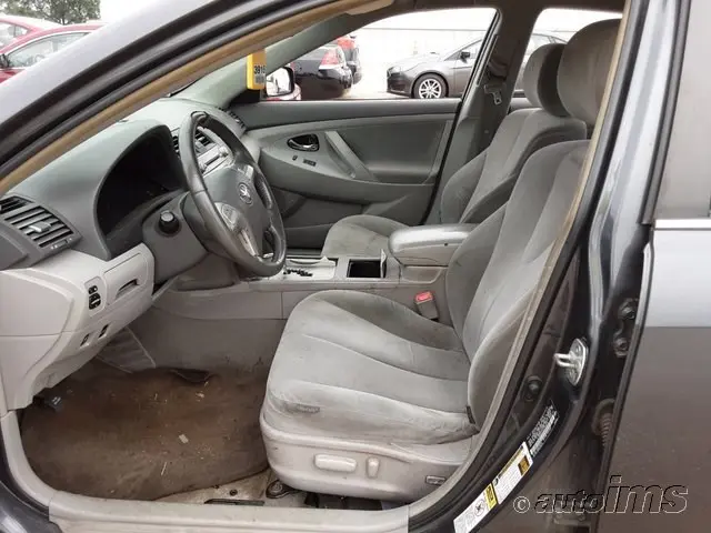 2011 TOYOTA CAMRY HYBRID 